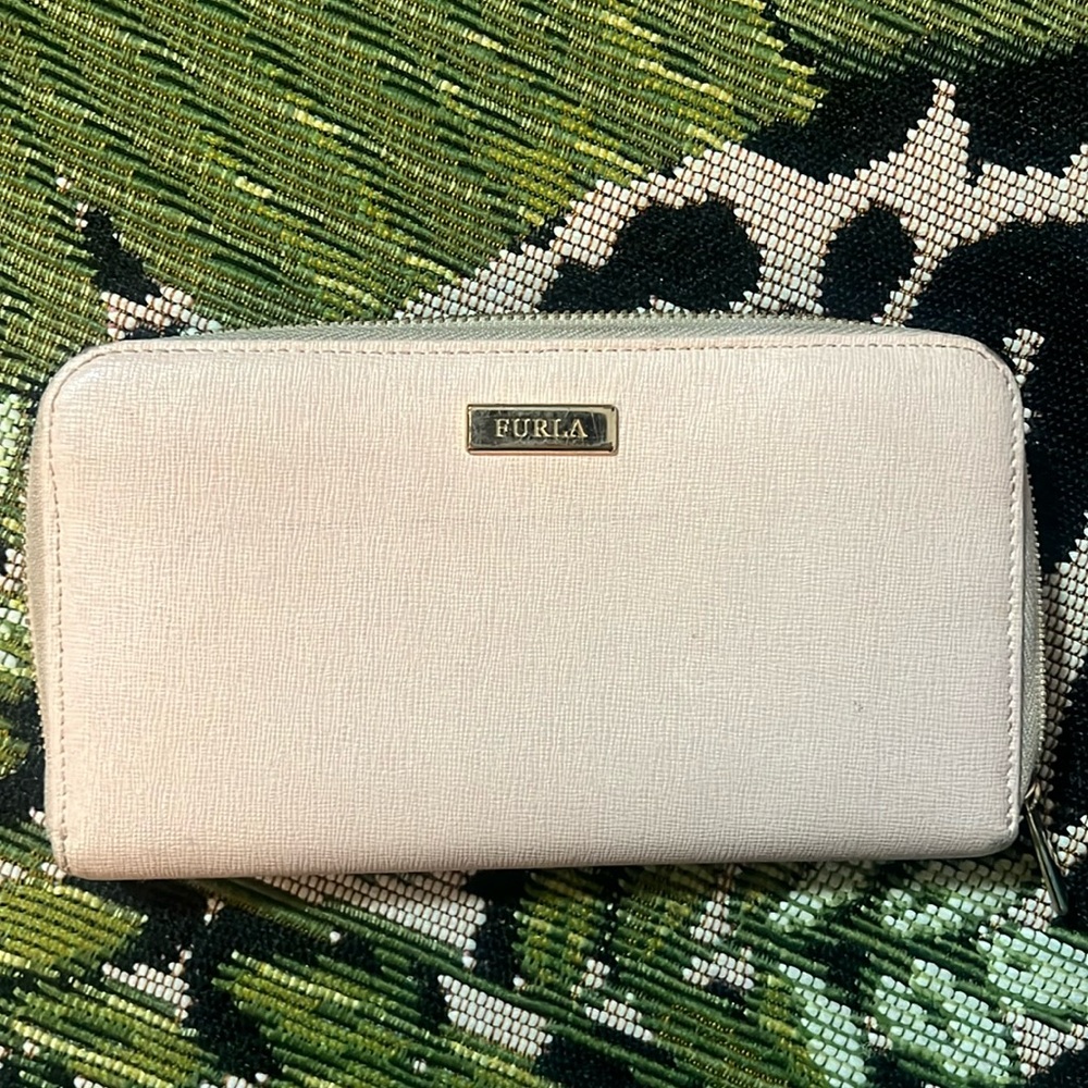 Furla wallet